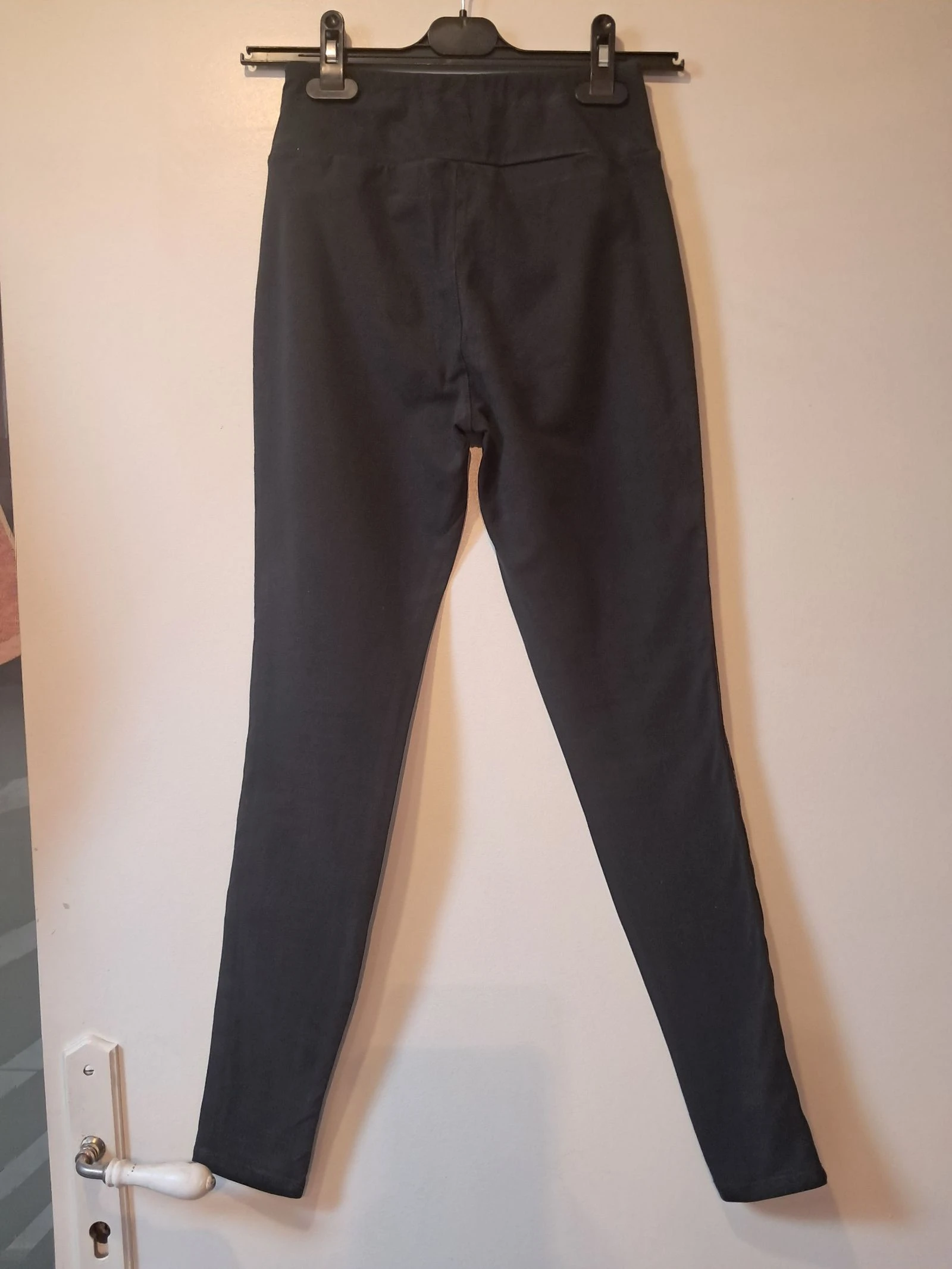 Legging de sport. Hollister.  Taille S – photo 2